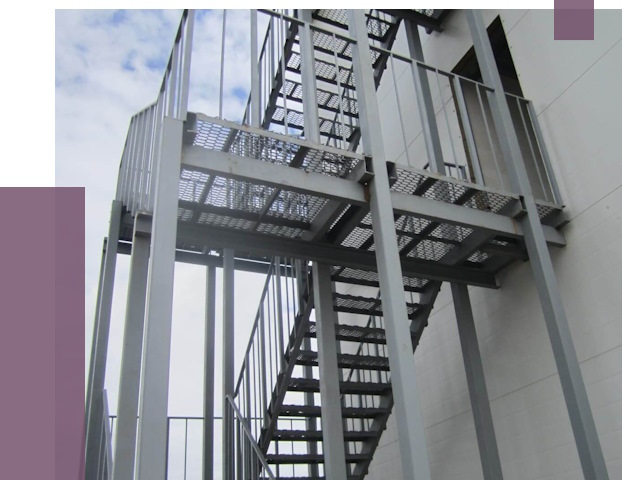 Монтаж пожарных лестниц в Красноярске от 7722 руб.