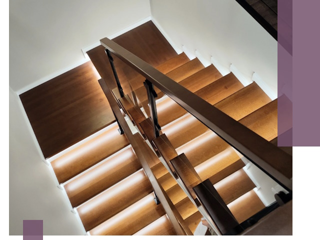 Изготовление П-образных лестниц под ключ в Красноярске