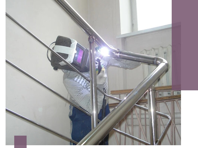 Монтаж перил и ограждений качественно в Красноярске