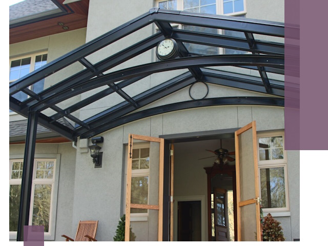 Изготовление и монтаж навесов и козырьков в Красноярске