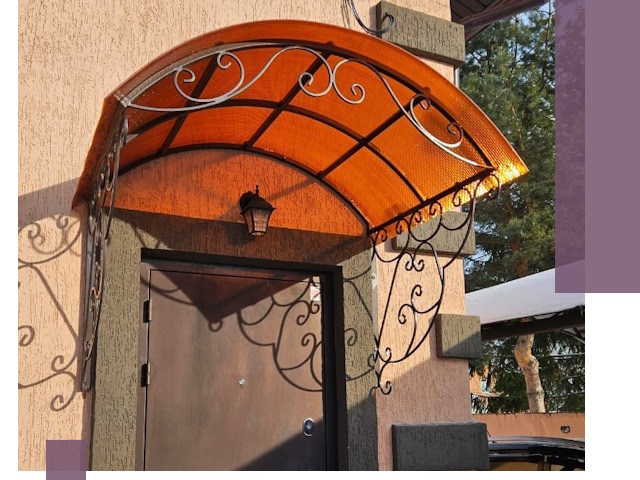 Демонтаж козырьков в Красноярске быстро и безопасно