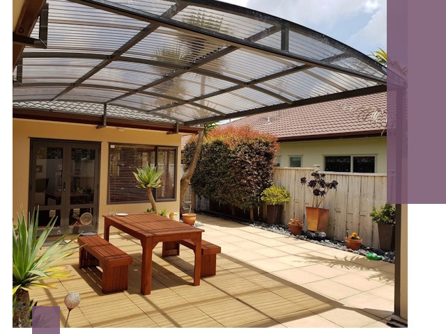 Навесы во двор под ключ в Красноярске — изготовление и монтаж