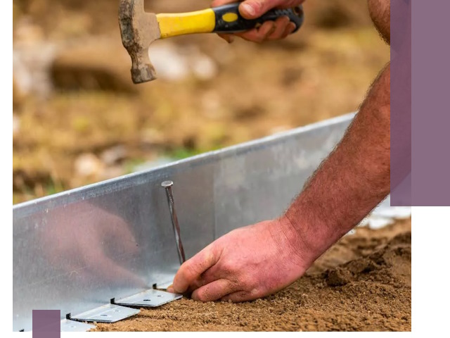 Монтаж металлических бордюров в Красноярске быстро и качественно