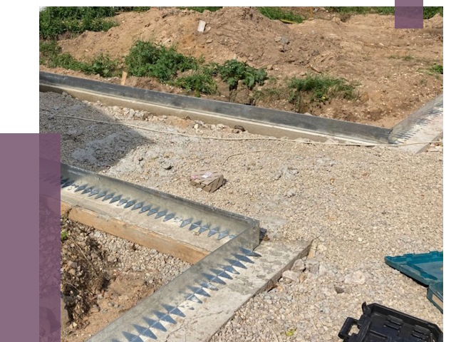 Металлические бордюры для дорожек в Красноярске от 4877 руб.