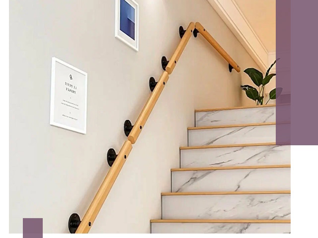 Поручни металлические и деревянные под ключ в Красноярске