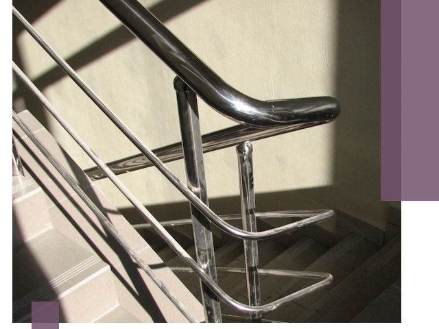 Поручни из нержавеющей стали под ключ в Красноярске